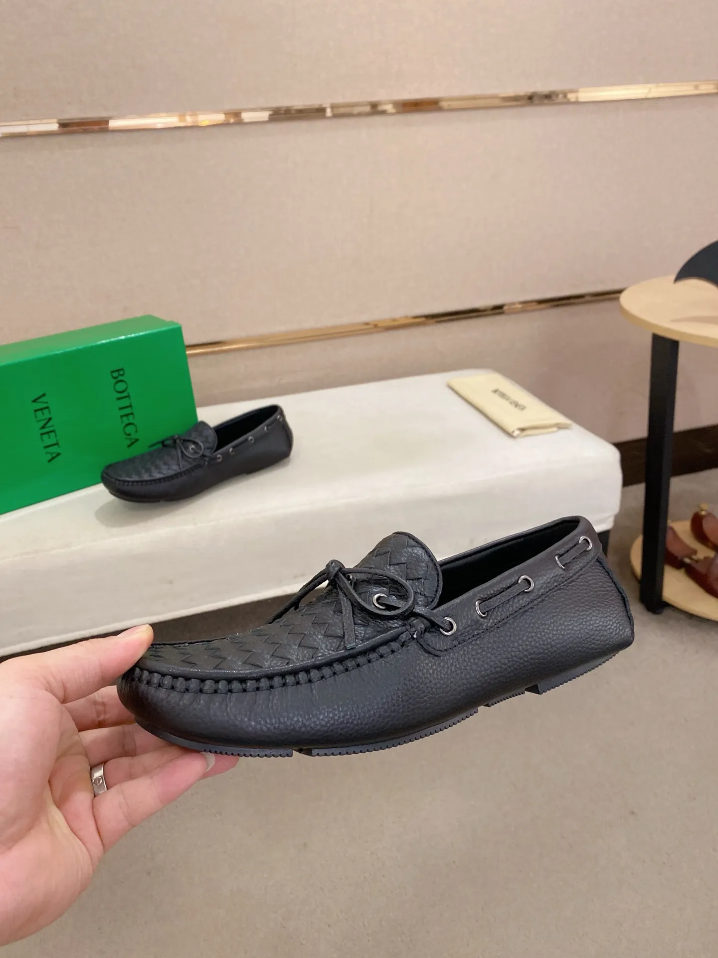 Men's shoes 💰 400💰 (Niu Li + Niu Pad) [BV] latest hot style‼ ️Casual men's shoes, uppers imported deer pattern first-layer cowhide ➕Full imported cowhide lining✔️Exquisite workmanship, excellent foot feel, special rubber soles✔️, cool and fashionable, the latest fashion, fashionable outsole, hurry up. Code number: 38-44 (can be customized to 37.45, non-refundable)